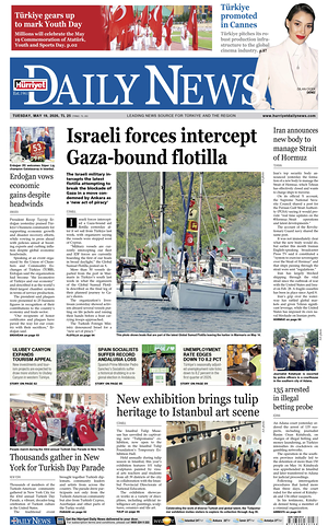 Bugünkü Hürriyet Daily News manşeti ve ilk sayfası - i̇ngilizce gazetesi