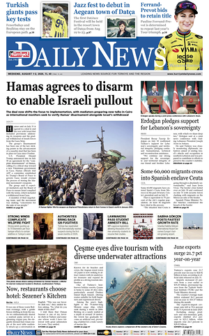 Bugünkü Hürriyet Daily News manşeti ve ilk sayfası - i̇ngilizce gazetesi